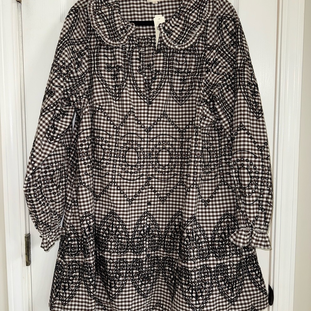 Pilcro Brown and White Checkered - Picture 2 of 6